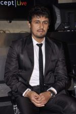 Sonu Nigam at the launch of Bollyboom in Mumbai on 3rd July 2013 (38).JPG